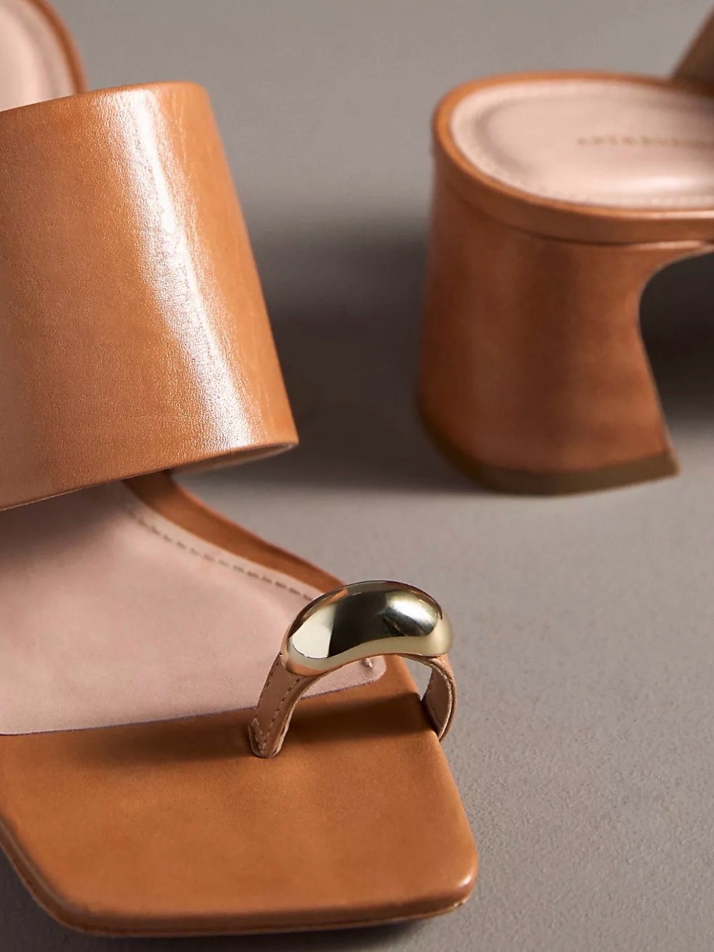 By Anthropologie Toe-Ring Block-Heel Mules Size 41 - Picture 3 of 3